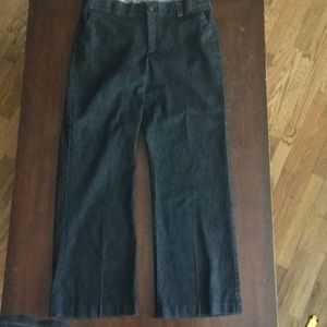 UGC No Gap Waistline Lee Dressy Jeans